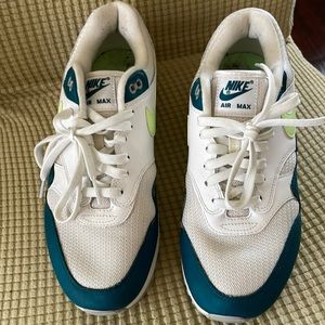 NIKE NIKE NIKE!!!! Men Nike Air Max